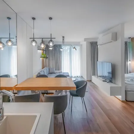 公寓 Napfeny By Hellobalatonlelle 巴拉通雷勒