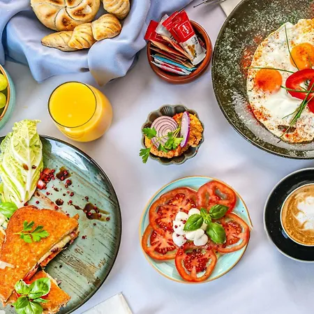 公寓 Napfeny By Hellobalatonlelle