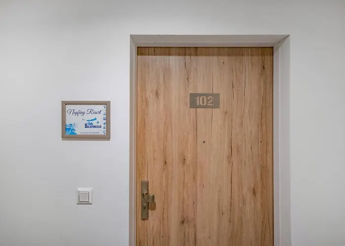 Napfeny By Hellobalatonlelle