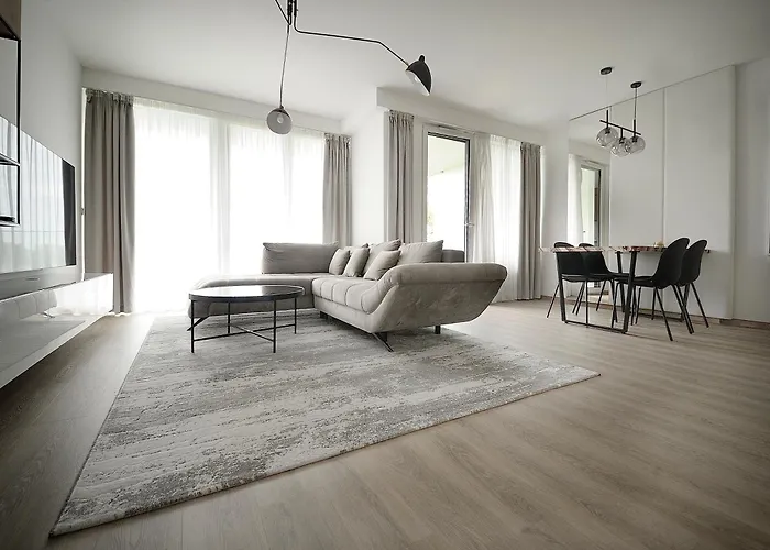 Napfeny By Hellobalatonlelle * בלטונללה